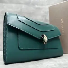 美品/RFID搭載✨ ブルガリ セルペンティ 蛇 長財布 ウォレット グリーン