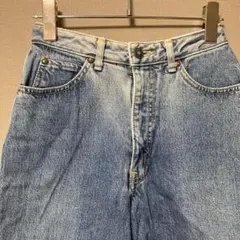 サムシング　ハイウエストデニムパンツ(S相当)カットオフハーフ丈　ウォッシュ