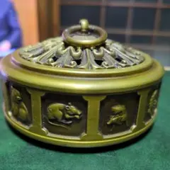 中国魚型香炉(大清乾隆) 中国魚型香炉(大清乾隆) 大清乾隆年制香炉- 北京亚洲隆