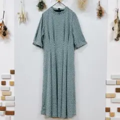【ミッシェルクラン】 ロングワンピース 7分袖総柄 (M) グリーン系 美品
