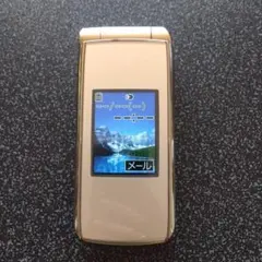 ドコモ FOMA ガラケー F-09B ゴールド