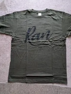 伊藤蘭オリーブカラー Ranプリント Tシャツ L