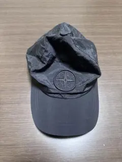 Stone Island ナイロンメタル ブラックキャップ