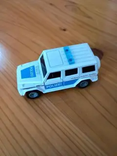 トミカ イベントモデル メルセデスベンツ　ポリス仕様
