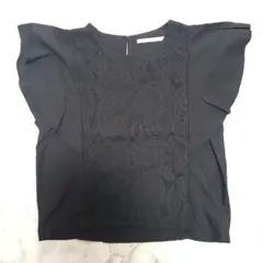 #新品✨未使用✨ユイティームのレースディテール 黒 フレンチスリーブ トップス