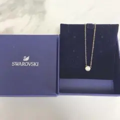 ＋スワロフスキーSwarovski Stilla Attractネックレス