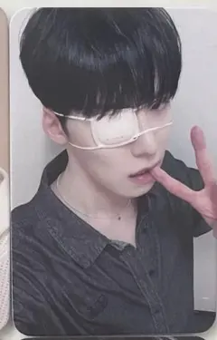 ONEUS 5X MILLION MUSIC1.0 ヨントン　トレカ ゴニ