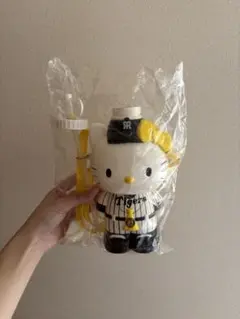 【非売品】ハローキティ 阪神タイガース 水筒