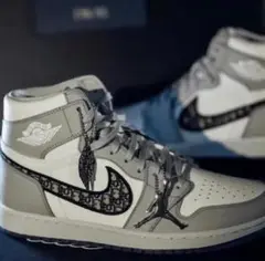 Air Jordan 1 グレー/ホワイト/ブラック