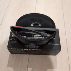 Under Armour Super Strength サングラス