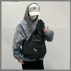 OAKLEY 00s Y2K ワンショルダーバッグ ボディバッグ
