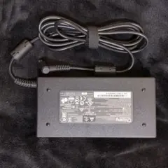 Chicony 65W ACアダプター 19V