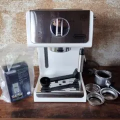 Item thumbnail for item fe2a634a-d264-4b0c-ba0c-09f79b35d818