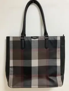 ブラックレーベルクレストブリッジ　レザー　トートバッグ　A4収納可