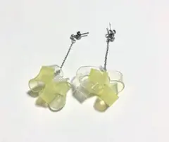 【nezu】PVC スウィング ピアス
