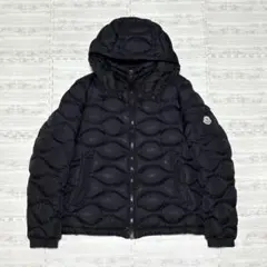 2025年最新】moncler morandieresの人気アイテム - メルカリ