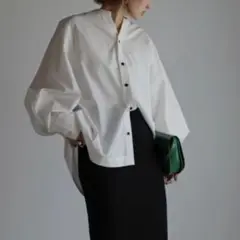 【完売品】ボンジュールサガン 袖デザインスキッパーシャツ 黒ボタン ノーカラー