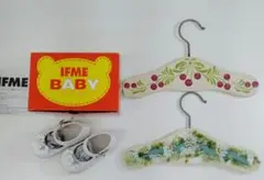 上109【中古】IFME BABY ホワイト ベビーシューズ、ハンガー2本セット