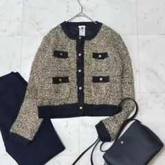 美品 23年モデル Sov. 金ボタン ゴールドラメツイードカーディガン 短丈