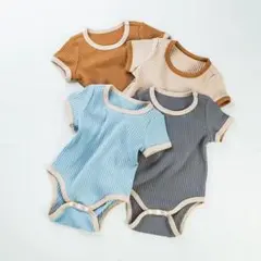 美品　ロンパース グレー　ラベルサイズ59、年齢0～3ヶ月、身長52～59cm