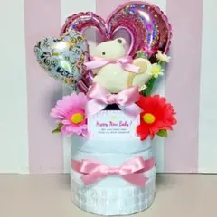 ○出産祝いに大人気！今治タオル2段マスコットガラガラおむつケーキ 女の子 ピンク