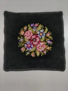 FEILER花柄刺繍ハンドタオル 　made in GERMANY 綿100%