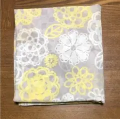 お値下げ　　フランス綾花柄モチーフ薄手コットン