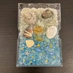 泳ぐ