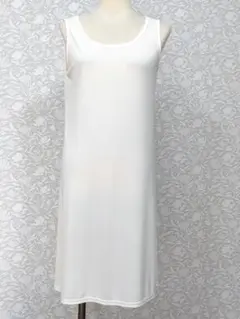 日本製　LATOWA　ノースリーブワンピ