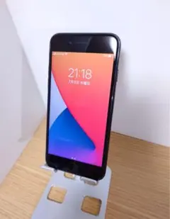 Apple iPhone 7 32GBブラック ドコモ　SIMロック解除済み