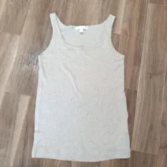 HUMAN WOMAN ベージュタンクトップ