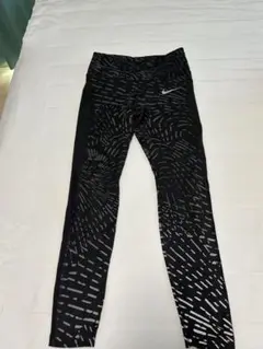 Nike トレーニングパンツ Sサイズ ブラック