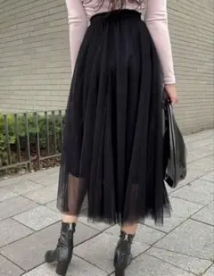 ブラックチュールロングスカート