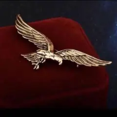 ドイツ軍　鷲のバッチ　鉄十字　ブローチ