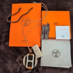 HERMES ペンダント