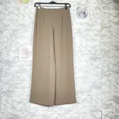DONNAERRE イタリアン製 ベージュ ワイドレッグ　スラックス