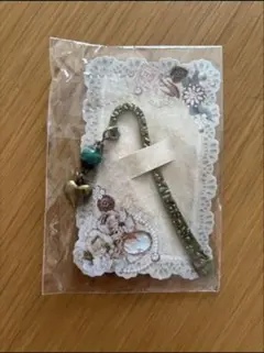 アンティーク調　アマゾナイト付ブックマーカー　 ハンドメイド