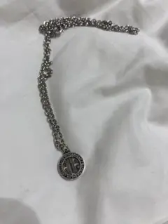 hufネックレス