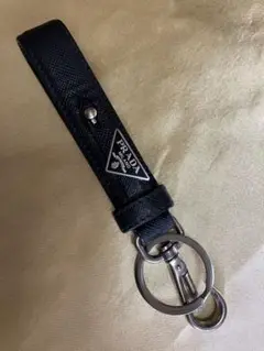 PRADA ブラック キーホルダー訳あり