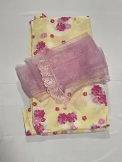 花柄浴衣・帯セット（黄色・ピンク）130〜