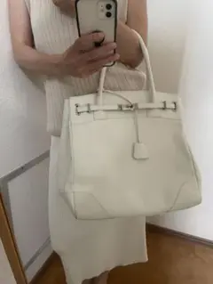 ホワイトレザー トートバッグ
