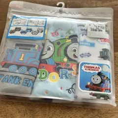 トレーニングパンツ　三層　きかんしゃトーマス　3枚組　トイレトレーニング 90