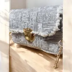 Item thumbnail for item d300ad6b-e210-4275-9b4d-b6cb5a5e1b1b