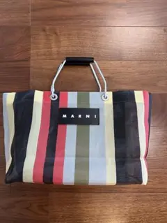 marni マルニ フラワーマーケット イノックスグレー org.jpg