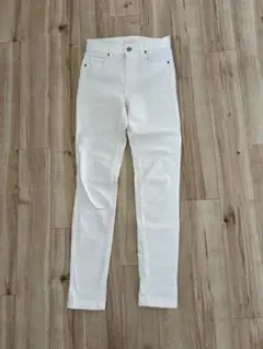 UNIQLO ウルトラストレッチスキニーハイライズジーンズ　ウエスト58.5cm