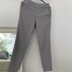 UNIQLO レディース　カジュアルパンツ