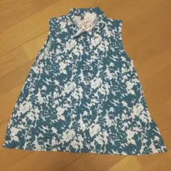 ノースリーブブラウス　テロテロ生地
