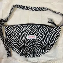 新品！WEINUOSHI ゼブラ柄　ショルダーバック