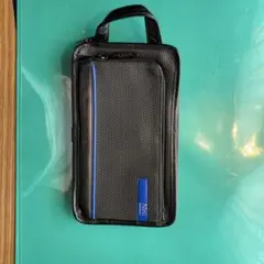 ノイインテレッセ　クラッチバック　中古