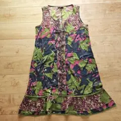 ☆ADOLFO DOMINGUEZ☆グリーンカラー胸元刺繍ワンピース☆美品☆